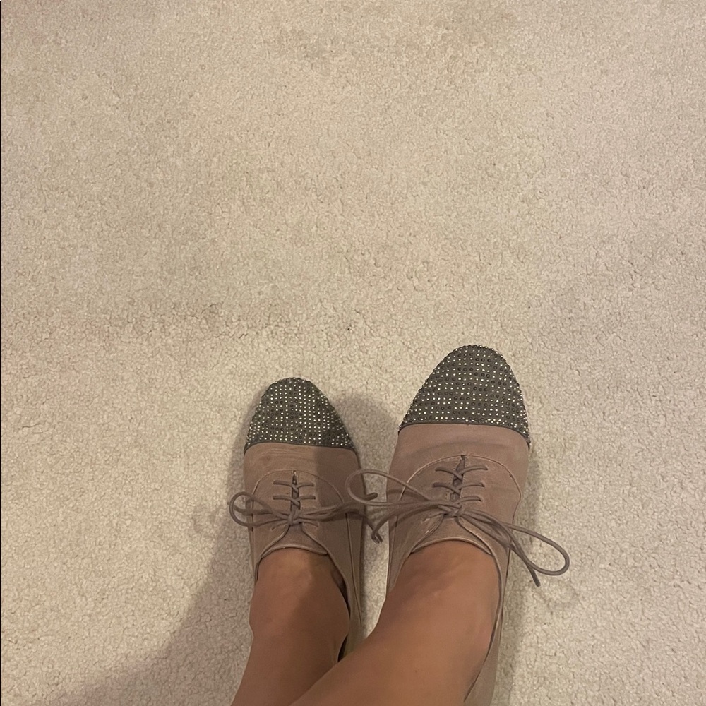 Trendy everyday shoe